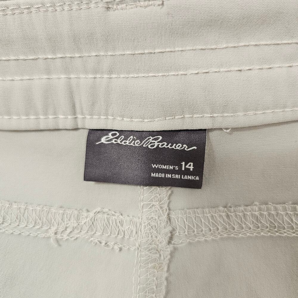EDDIE BAUER Women's Ranier Hiking Fitted Mid Rise Khaki Short Size 14 - Picture 5 of 7